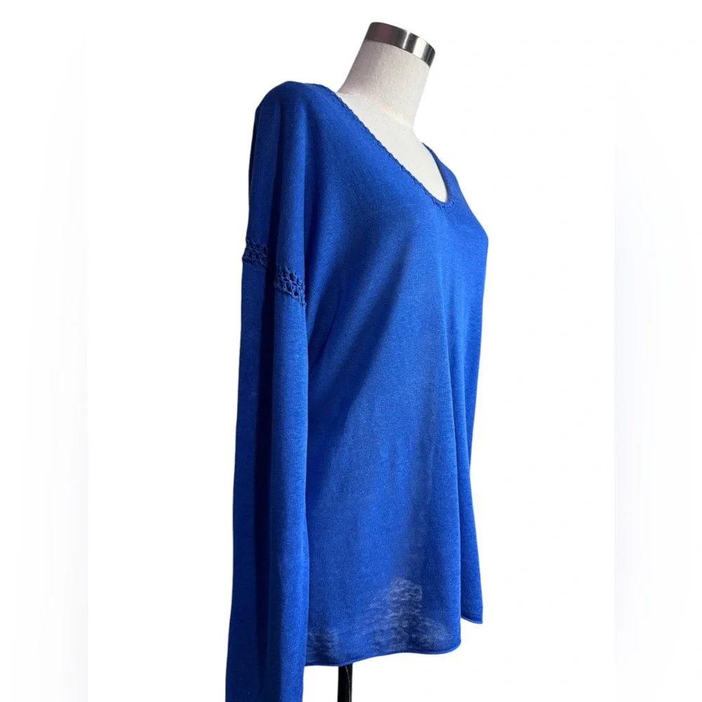 Johnny Was THE LIGHTWEIGHT CLASSIC WHIPSTITCH PULLOVER Silk/ Linen Electric Blue - Picture 10 of 13